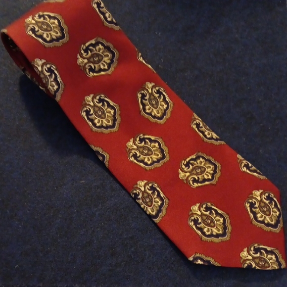 J.S. BLANK & CO 100% Silk Elegant Red Paisley Tie - Picture 1 of 6
